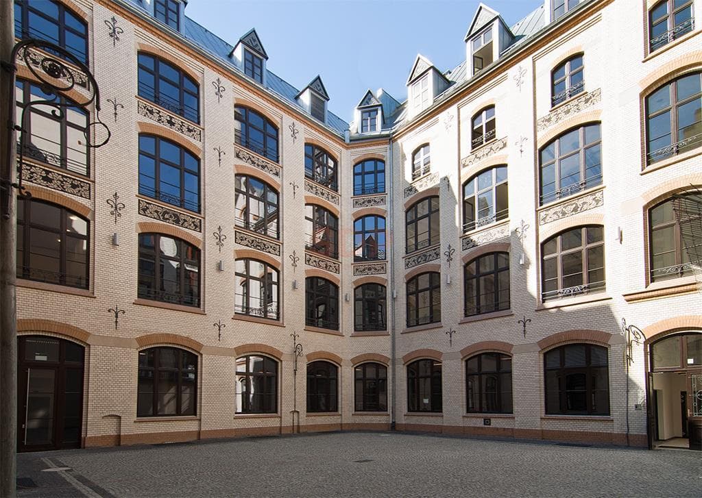 Lokal biurowy 335 m2 przy Rynku – slika 1