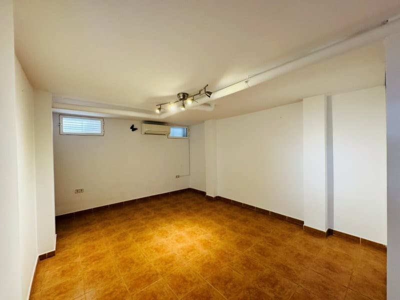 En venta Villa 5 dormitorios en Urbanización El Faro, Torrevieja - Obrázek 12