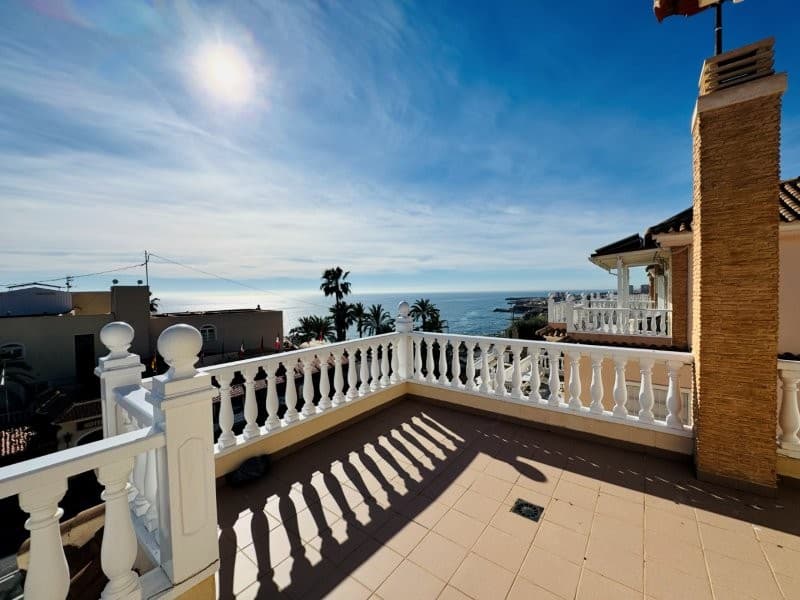 En venta Villa 5 dormitorios en Urbanización El Faro, Torrevieja - Obrázek 29
