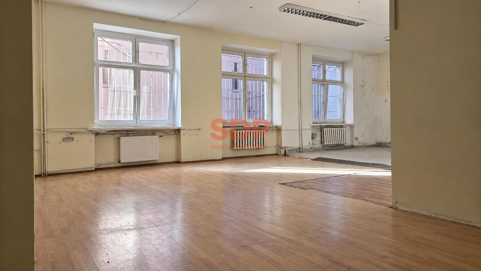 Lokal użytkowy | 108,49 m2 | 5 pomieszczeń | Centrum miasta – billede 1