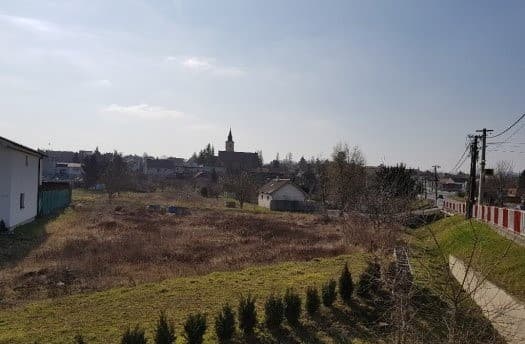 Na predaj Stavebený pozemok v centre obce Budmerice - Obrázek 1