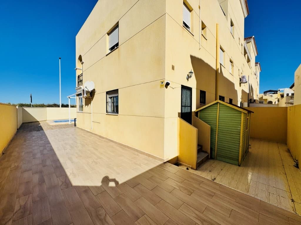 Apartamento Bajo con piscina privada y gran terraza - Obrázek 19