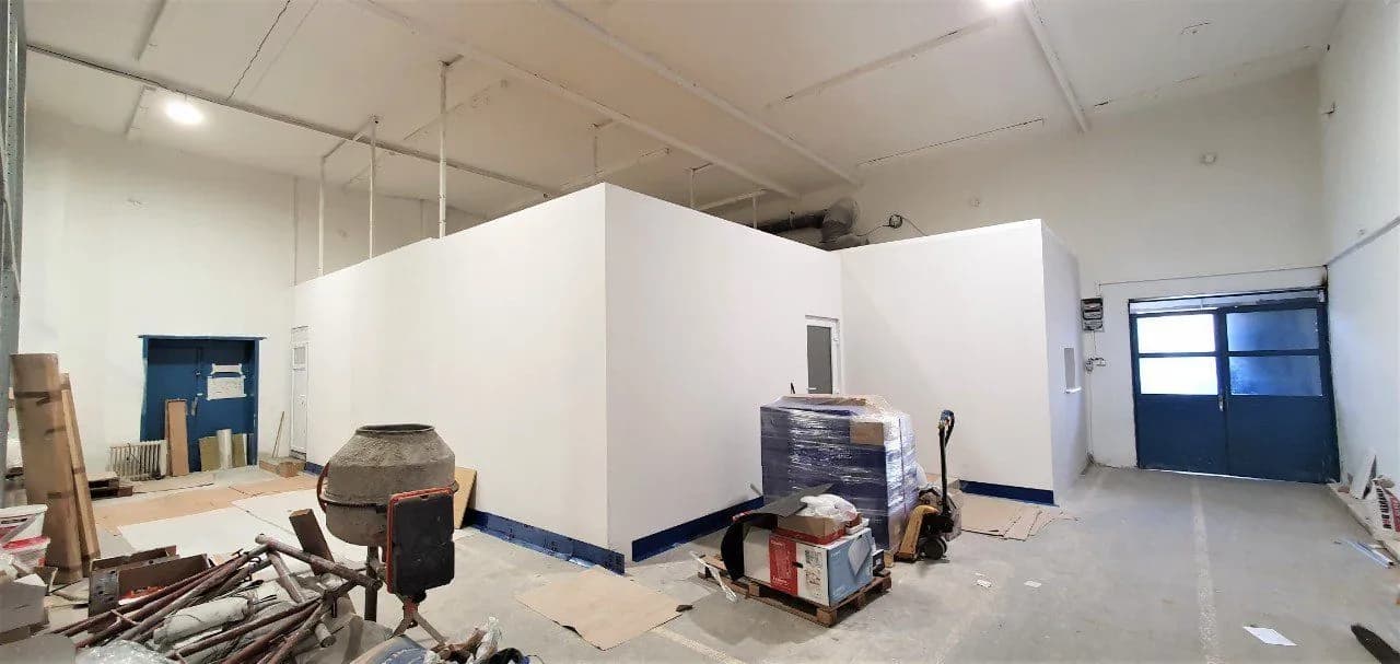 Exkluzívne PNORF – zrekonštruované sklady r. 2020, 915 m2, 1300 m2, Novozámocká ul., Nitra - Krškany - Bild 15