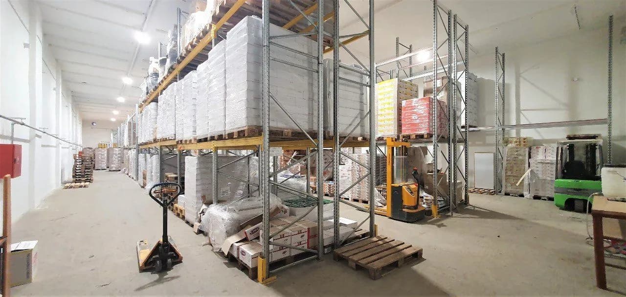 Exkluzívne PNORF – zrekonštruované sklady r. 2020, 915 m2, 1300 m2, Novozámocká ul., Nitra - Krškany - Bild 11