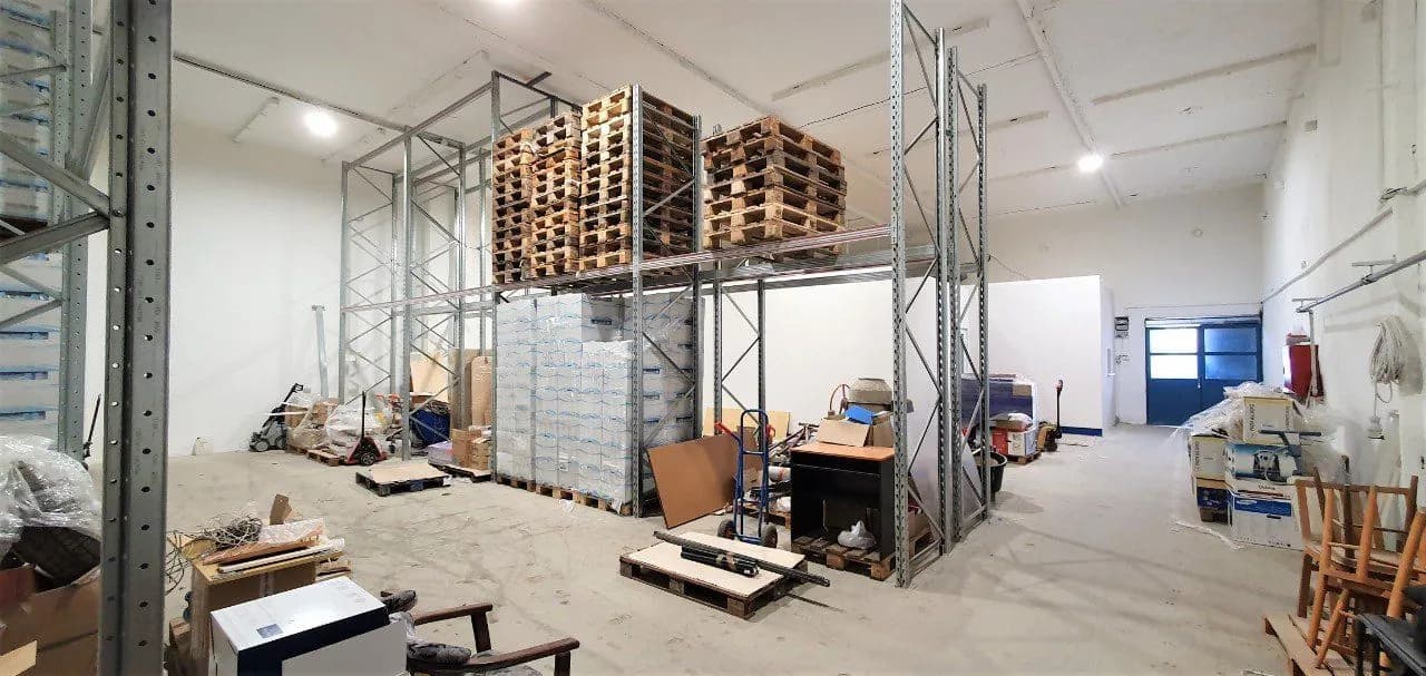 Exkluzívne PNORF – zrekonštruované sklady r. 2020, 915 m2, 1300 m2, Novozámocká ul., Nitra - Krškany - Bild 14