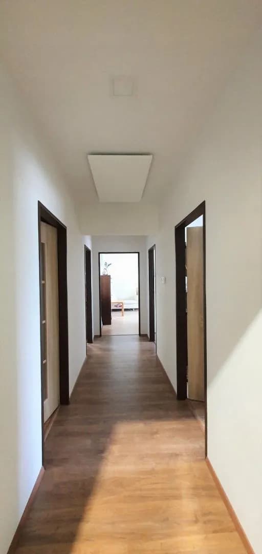 Exkluzívne PNORF – zrekonštruované sklady r. 2020, 915 m2, 1300 m2, Novozámocká ul., Nitra - Krškany - Bild 4
