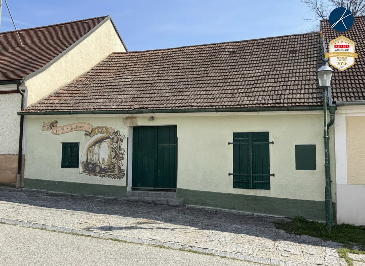 Weinkeller mit Weingarten in Feuersbrunner Kellergasse — Зображення 1