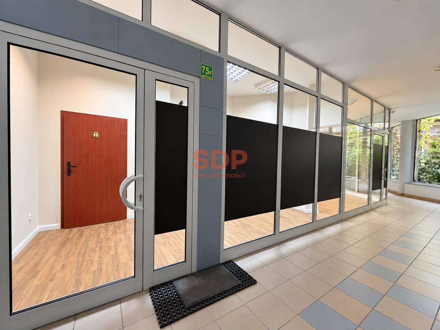 Lokal usługowy 27,6 m² | Idealny pod beauty | – billede 1