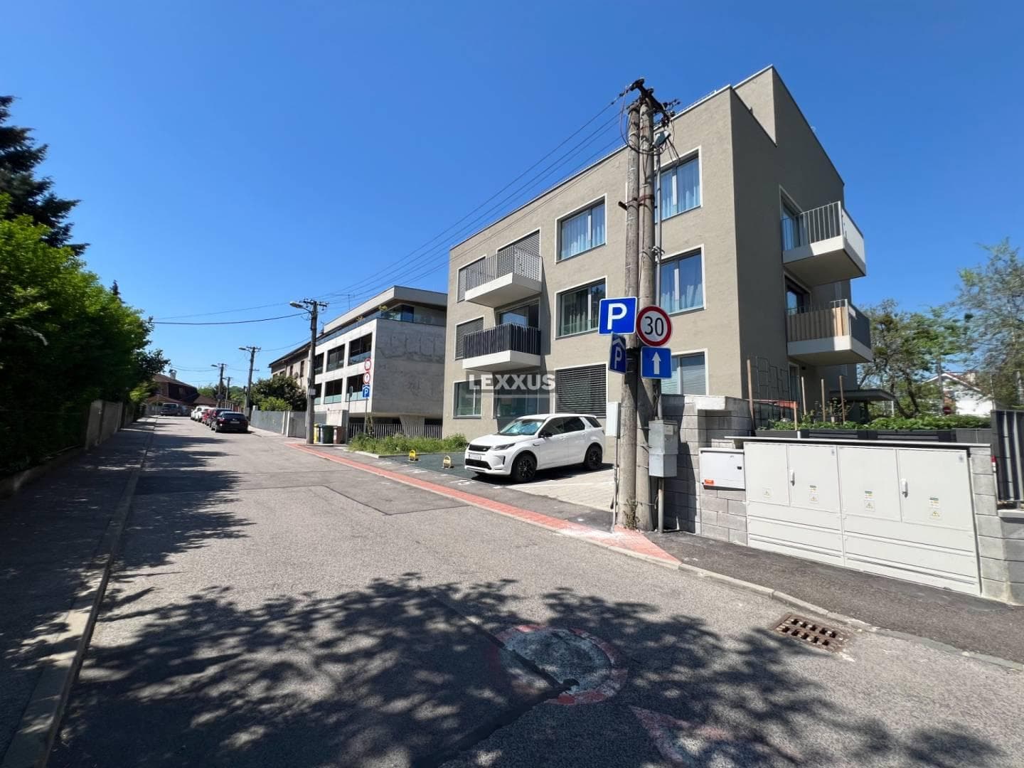 RE| MODERNÉ BÝVANIE HORSKÝ PARK 2-izb. byt Gaštanová - Obrázek 20