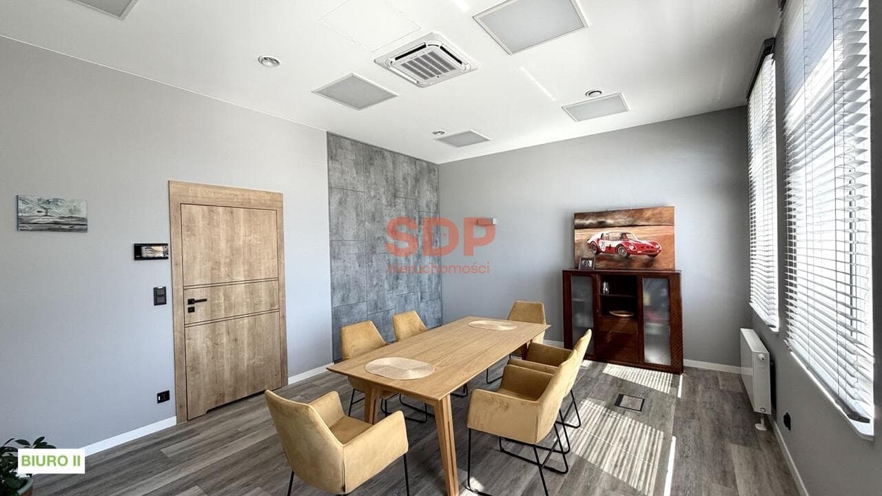 Nowoczesny lokal biurowo-usługowy 27 m2 | Krzyki — Зображення 1