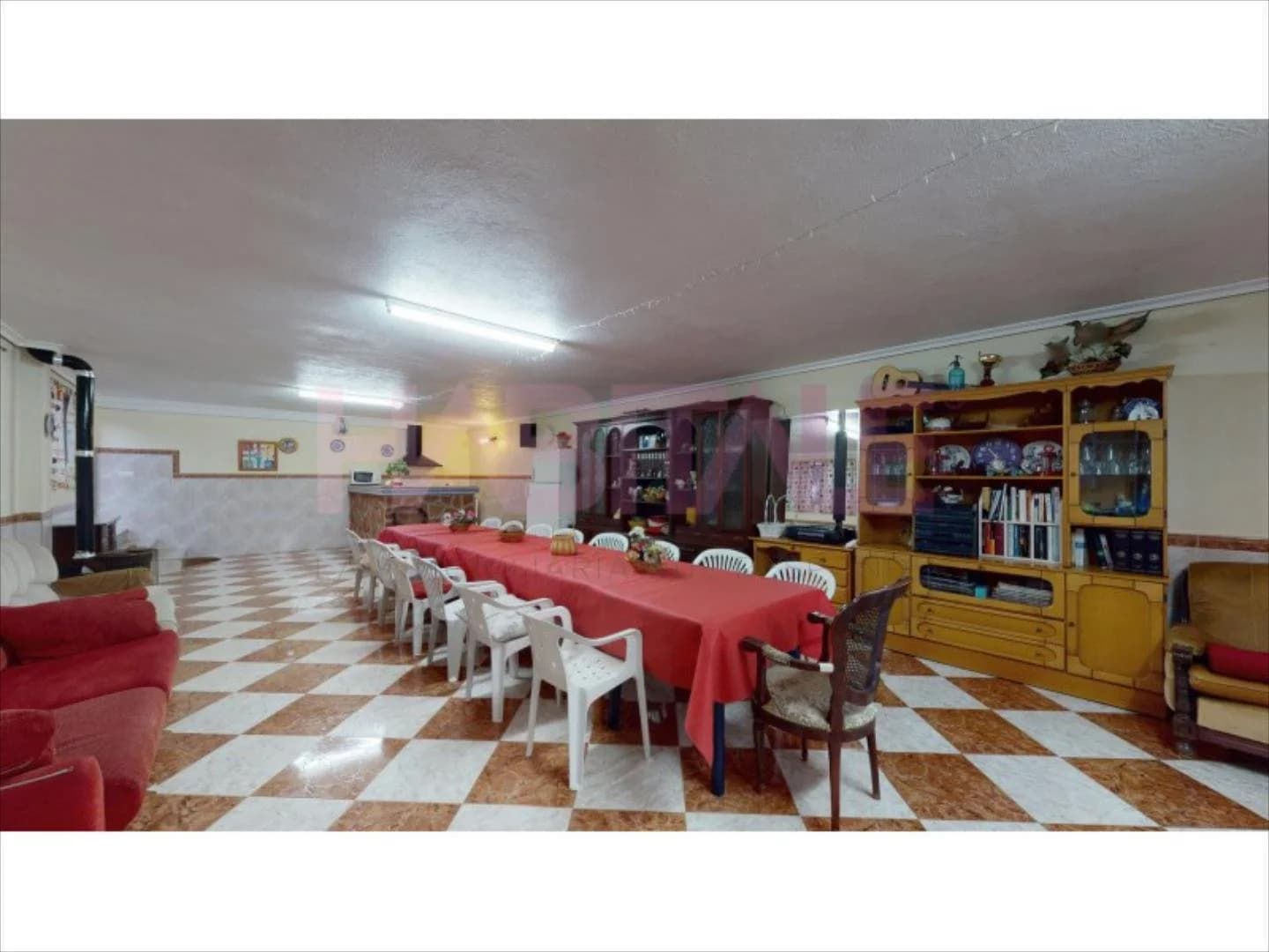 405.000€ Villa with Five Independent Houses with massive 3300m2 Plot — housesinvalencia.com - Image 9