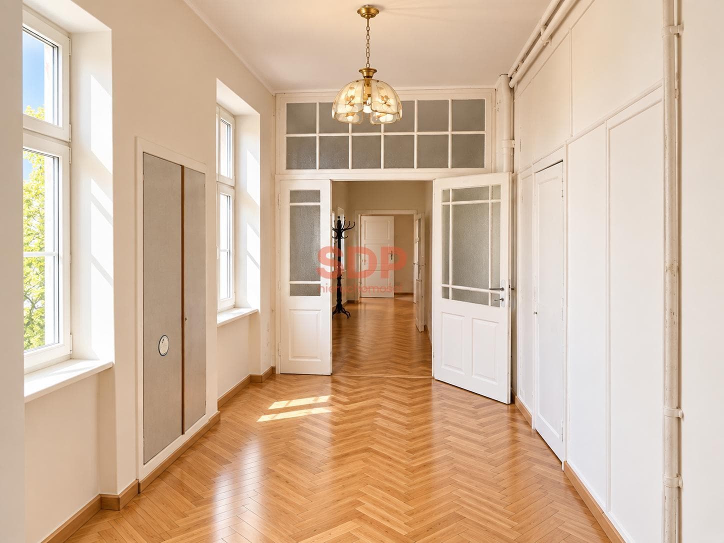 Lokal usługowy 109,5 m² | Centrum Żmigrodu | 3 242 zł/m² – 1 nuotrauka