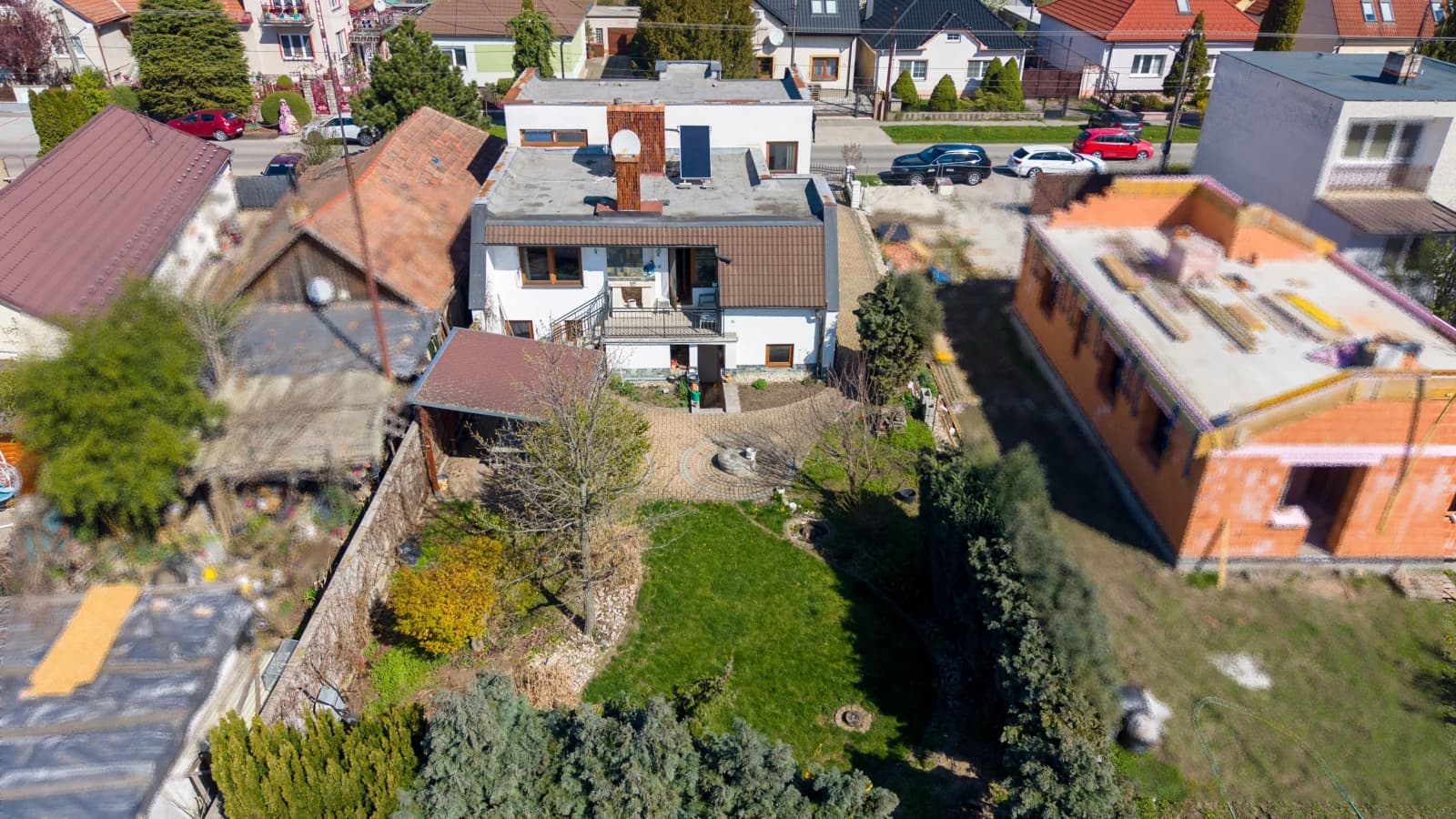 PNORF – 5i Rodinný dom | 255 m² | Garáž | Terasa s krbom | Záhrada 511 m² | Biely Kostol - Bild 27