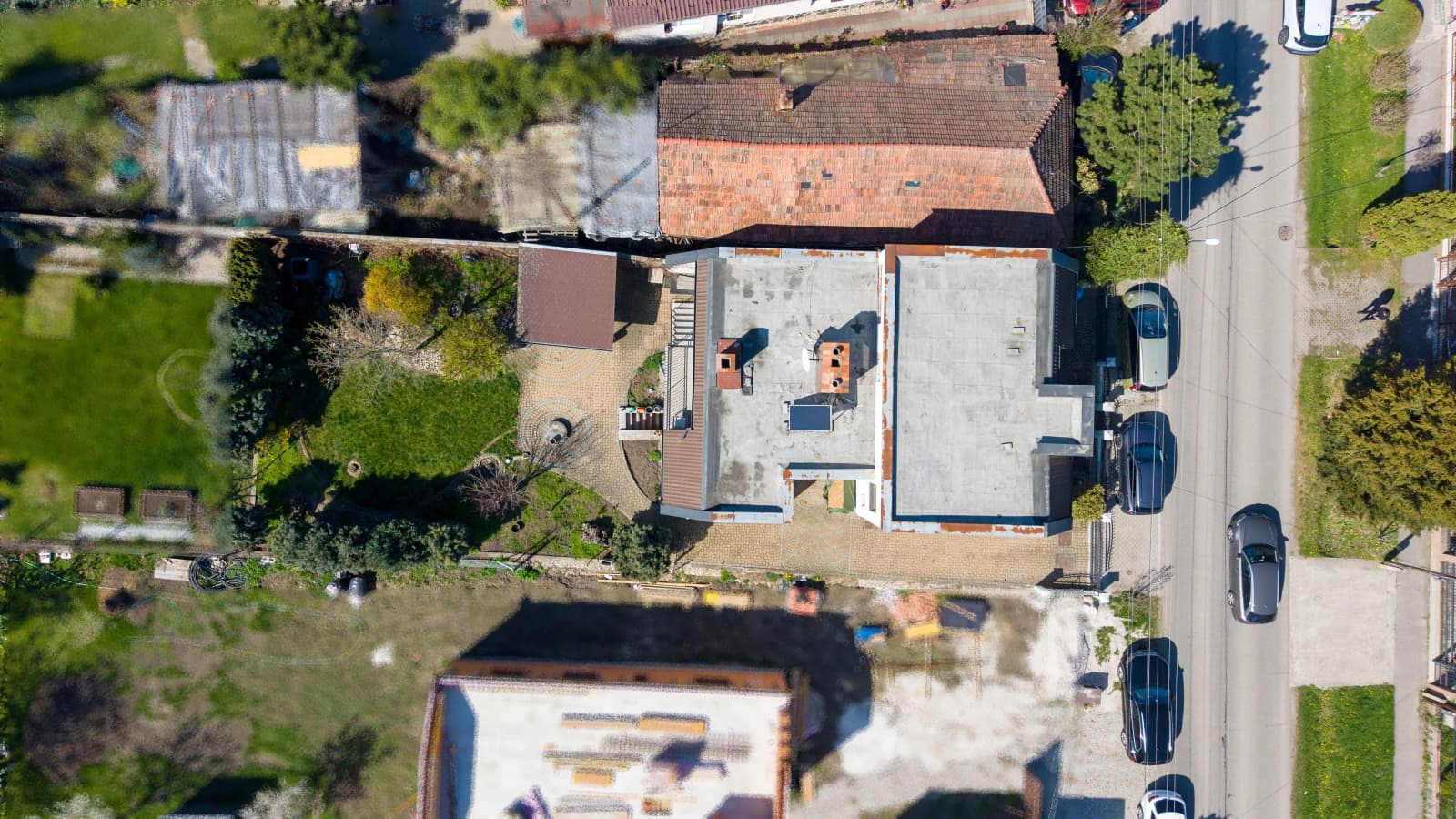 PNORF – 5i Rodinný dom | 255 m² | Garáž | Terasa s krbom | Záhrada 511 m² | Biely Kostol - Bild 26