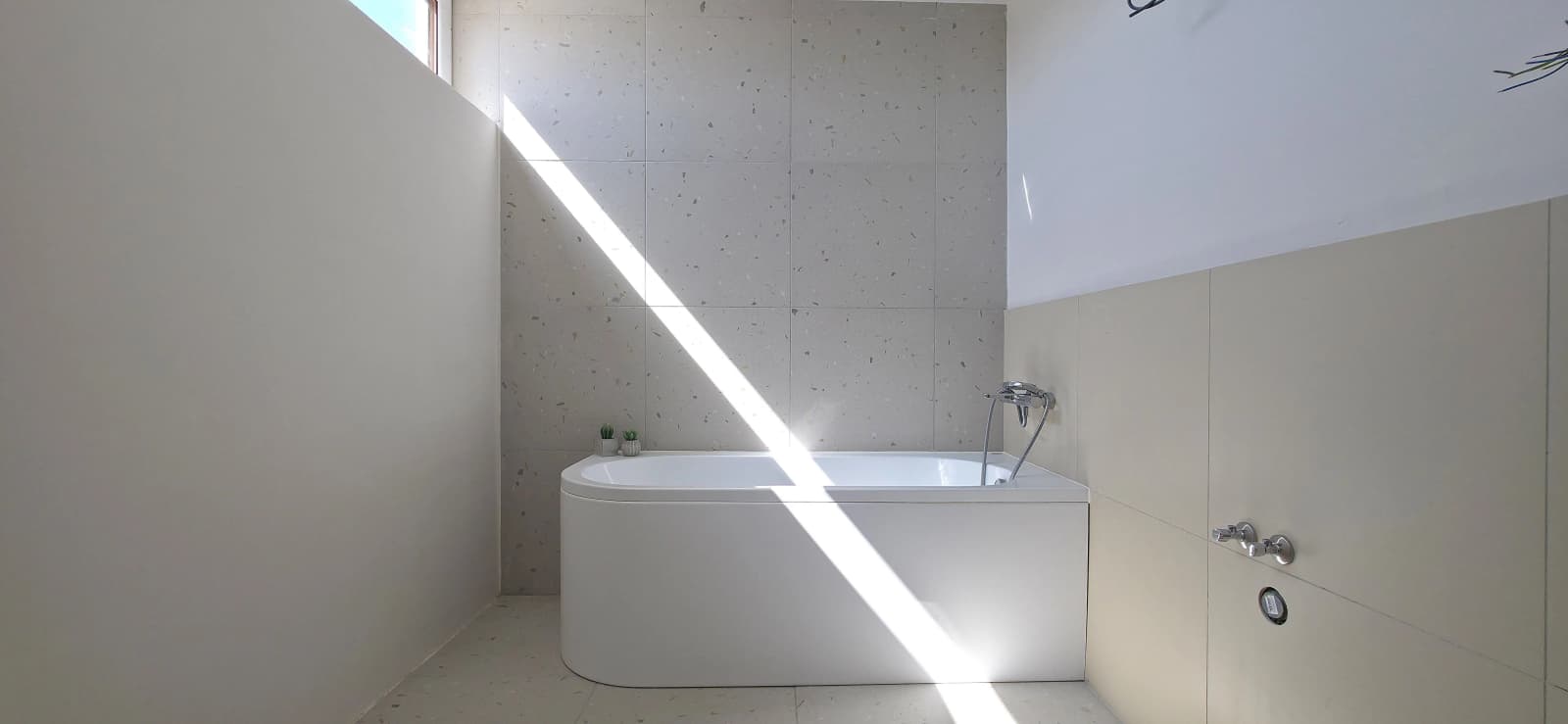 PNORF – 5i Rodinný dom | 255 m² | Garáž | Terasa s krbom | Záhrada 511 m² | Biely Kostol - Bild 19