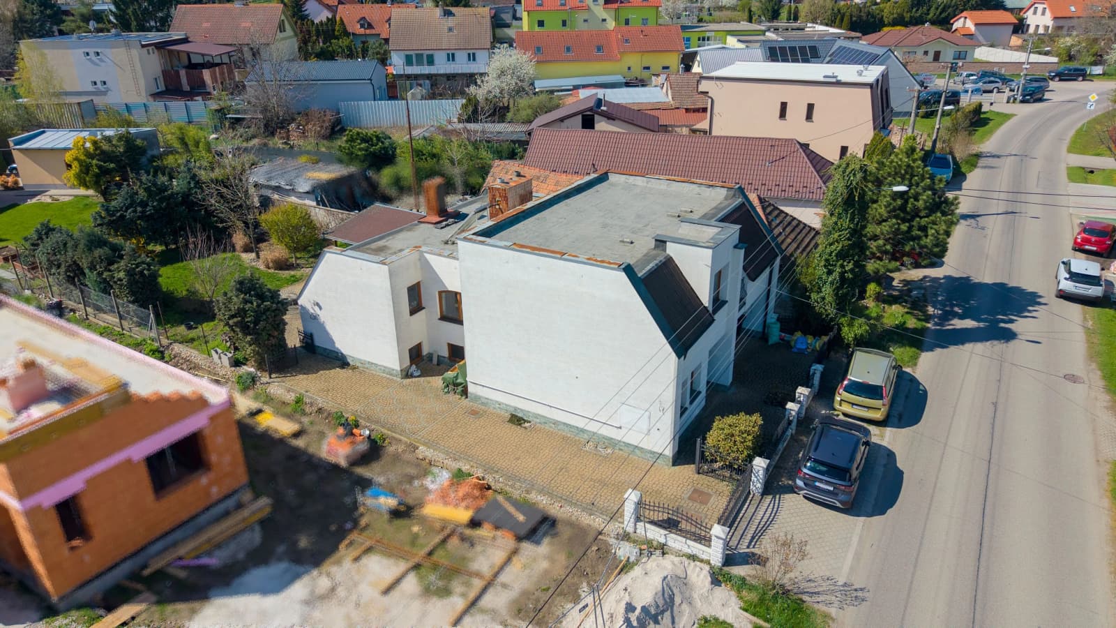 PNORF – 5i Rodinný dom | 255 m² | Garáž | Terasa s krbom | Záhrada 511 m² | Biely Kostol - Bild 25