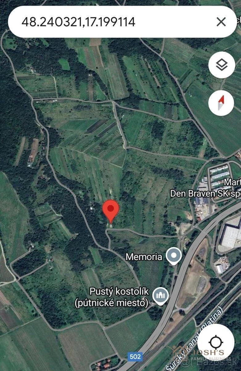 Oplotený pozemok pod lesom vo Svätom Jure - Image 3
