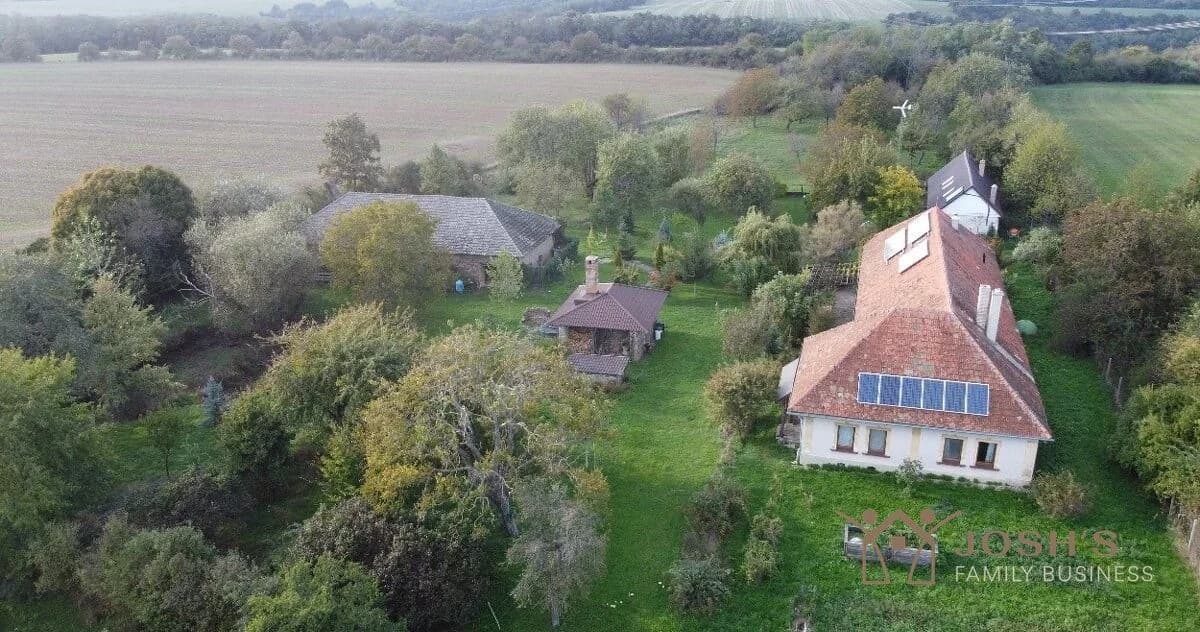 Na predaj: jedinečná usadlosť na samote – súkromie, pokoj a sebestačnosť v srdci prírody - Image 1