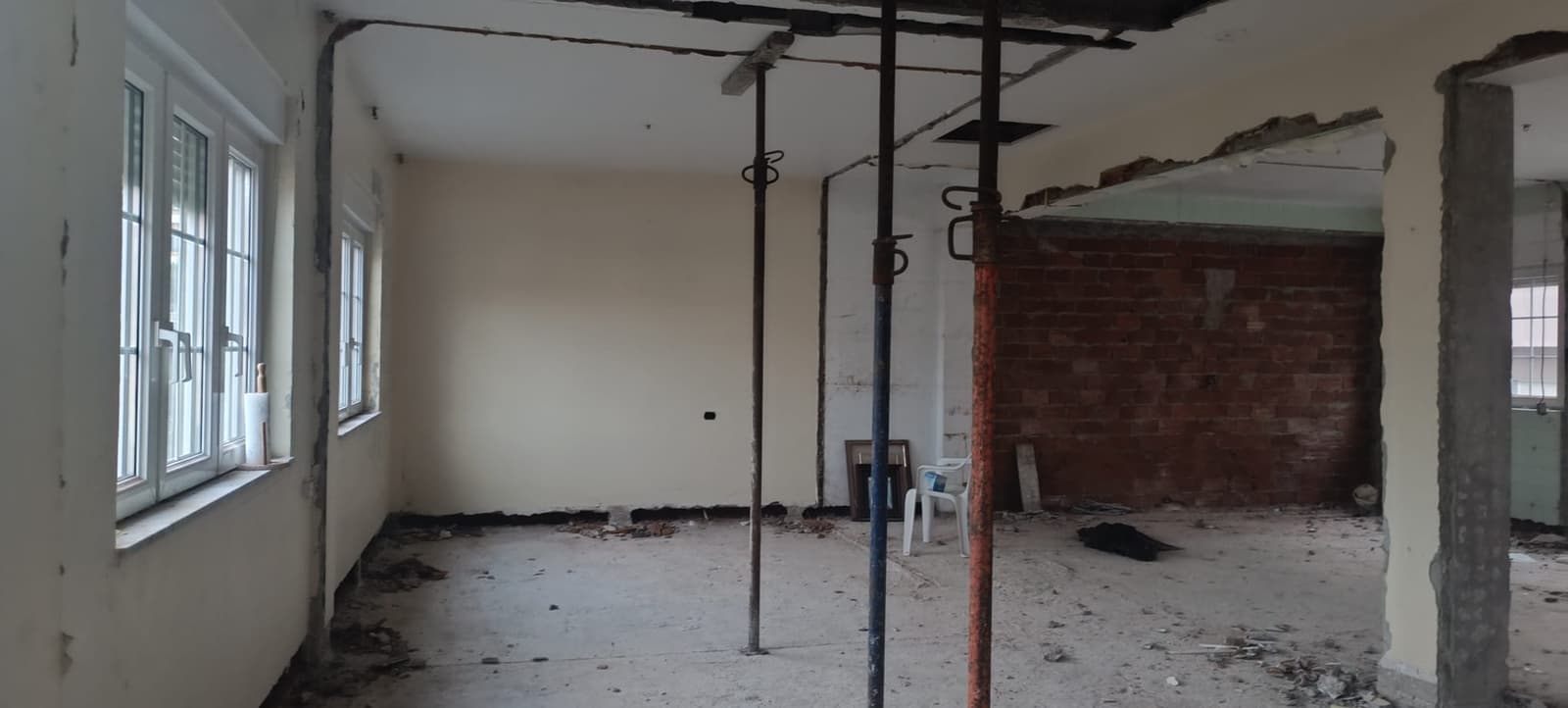 Casa en venta con vistas al mar y a pocos metros de la playa. - Obrázek 7