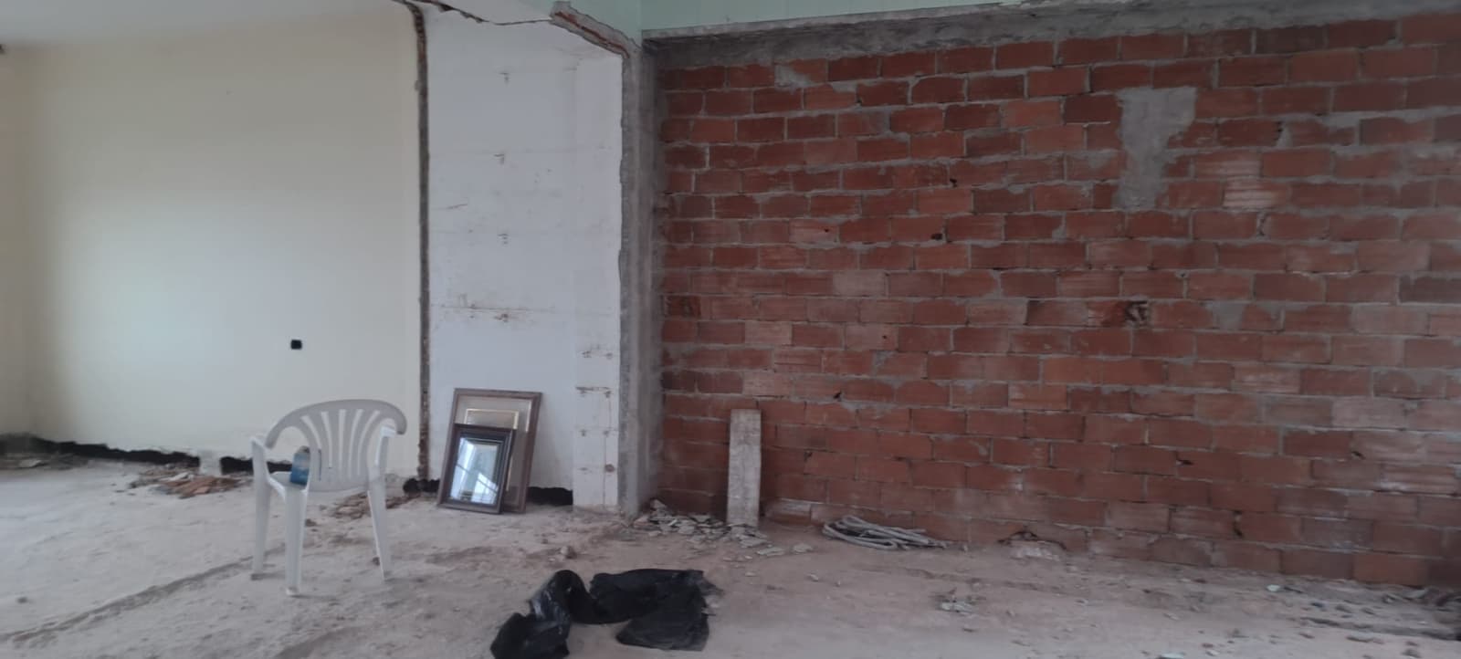 Casa en venta con vistas al mar y a pocos metros de la playa. - Obrázek 9