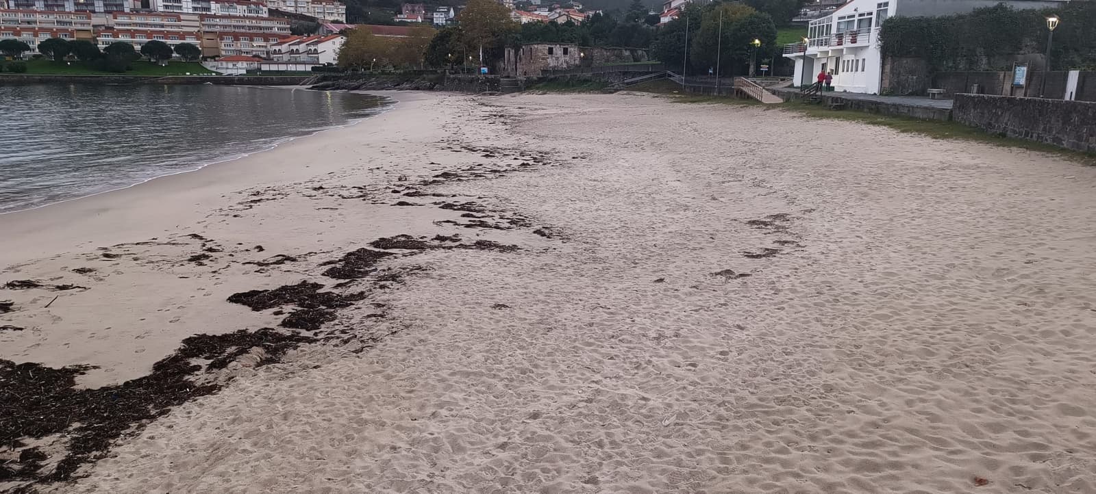 Casa en venta con vistas al mar y a pocos metros de la playa. - Obrázek 14