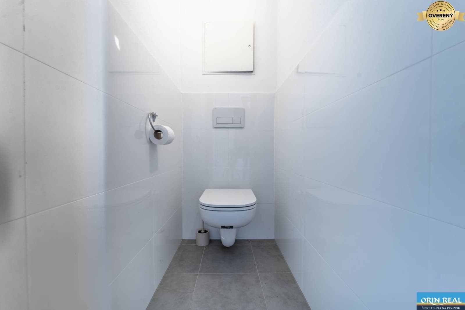 NA PRENÁJOM MODERŃÝ 1,5 IZBOVÝ BYT S PARKOVACÍM MIESTOM - Zdjęcie 9