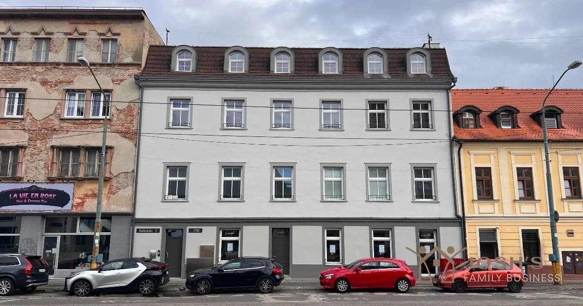 Prenájom reprezentatívnych kancelárskych priestorov v centre Bratislavy na Radlinského ulici - Image 16