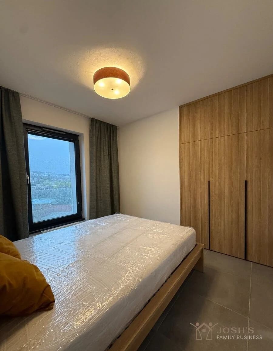Exkluzívny 3-izbový byt v projekte Vila Ľadová – moderné bývanie v srdci Starého Mesta s balkónom a - Image 5