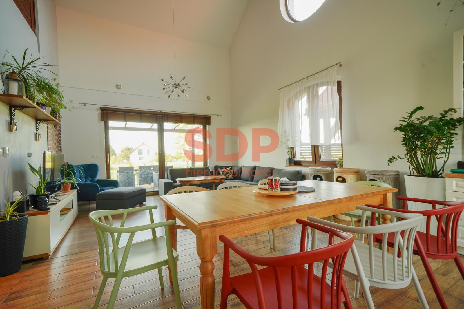 Dom wolnostojący 216,90 m² | Zakrzów, gm. Oława | 4 pokoje + poddasze – billede 1