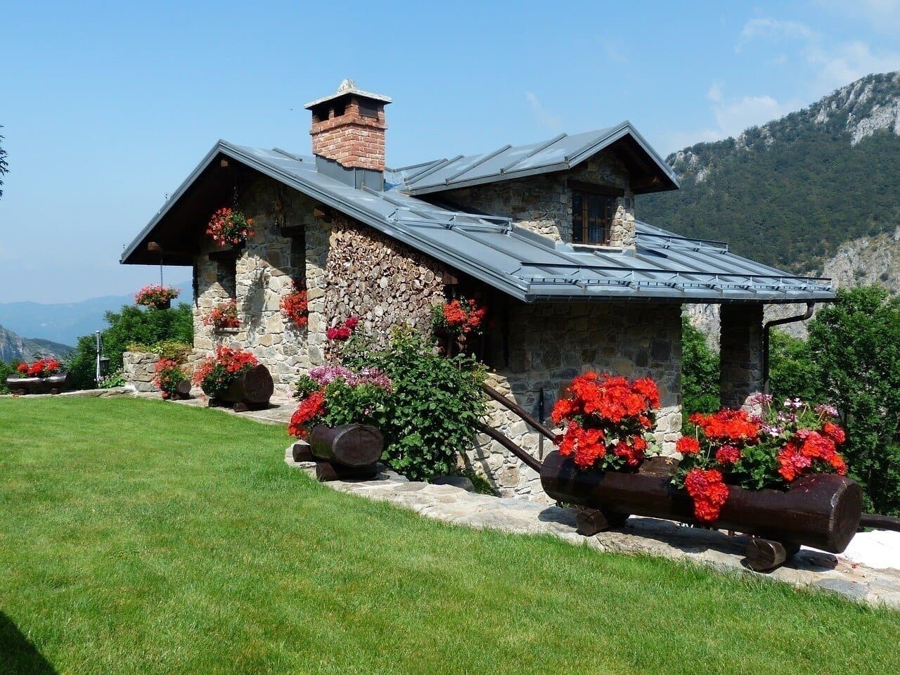 DEMO: Traumhafte Berghütte in Tirol zum Kauf: 132m² zum Preis von 220.000,00 €! - Image 1