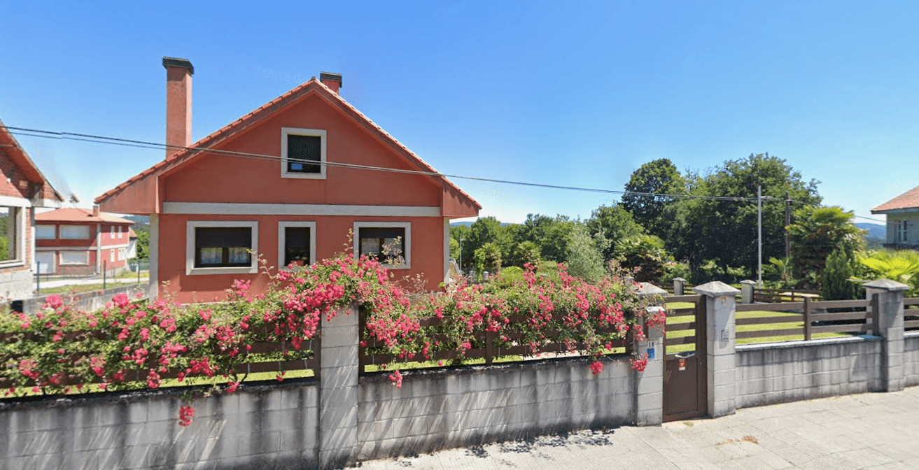 Se vende casa-chalet 5 dormitorios en Luou, a 10 km de Santiago de Compostela. - Obrázek 11