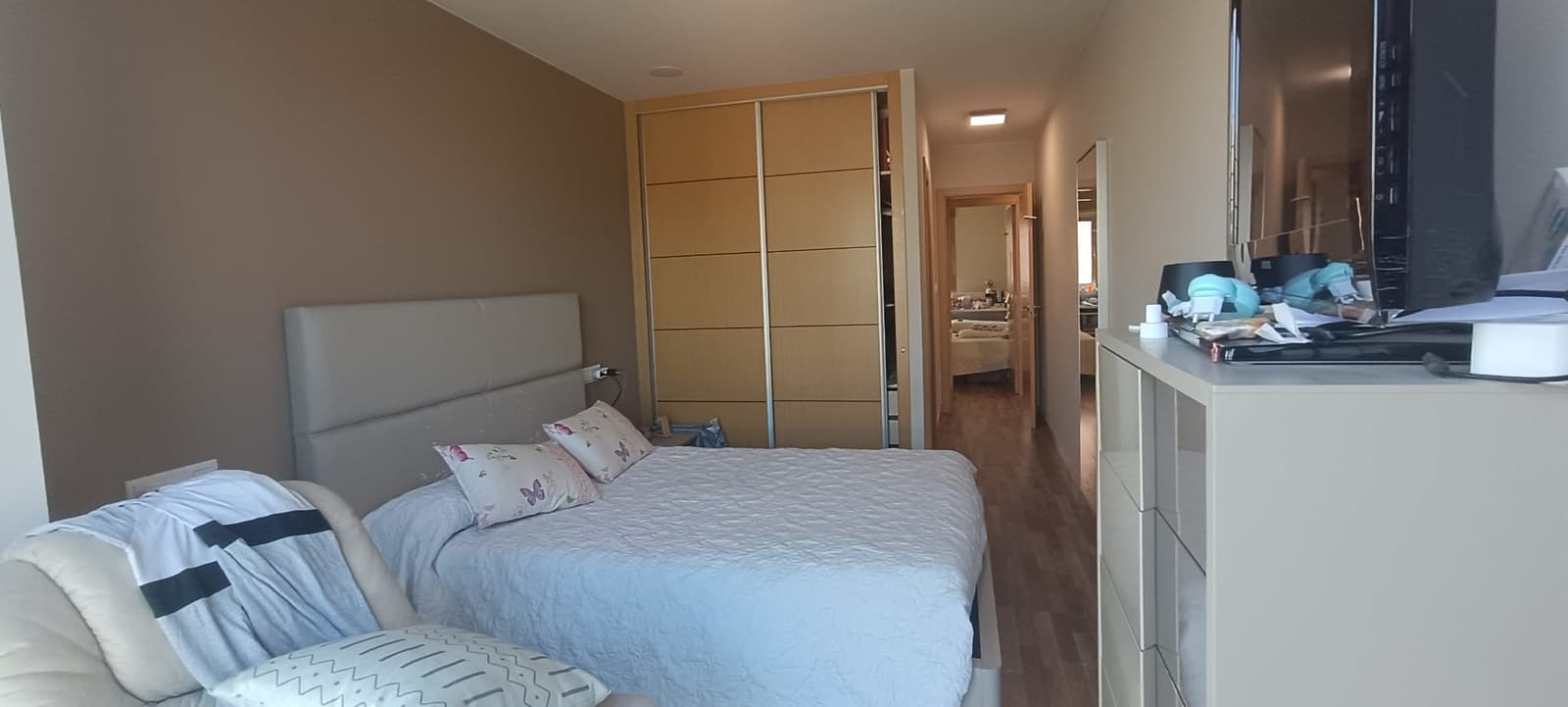 Piso exterior de 97 m² con domótica y orientación sur junto al recinto ferial. - Obrázek 12