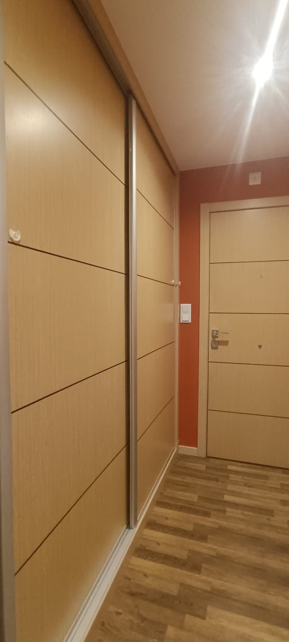 Piso exterior de 97 m² con domótica y orientación sur junto al recinto ferial. - Obrázek 8
