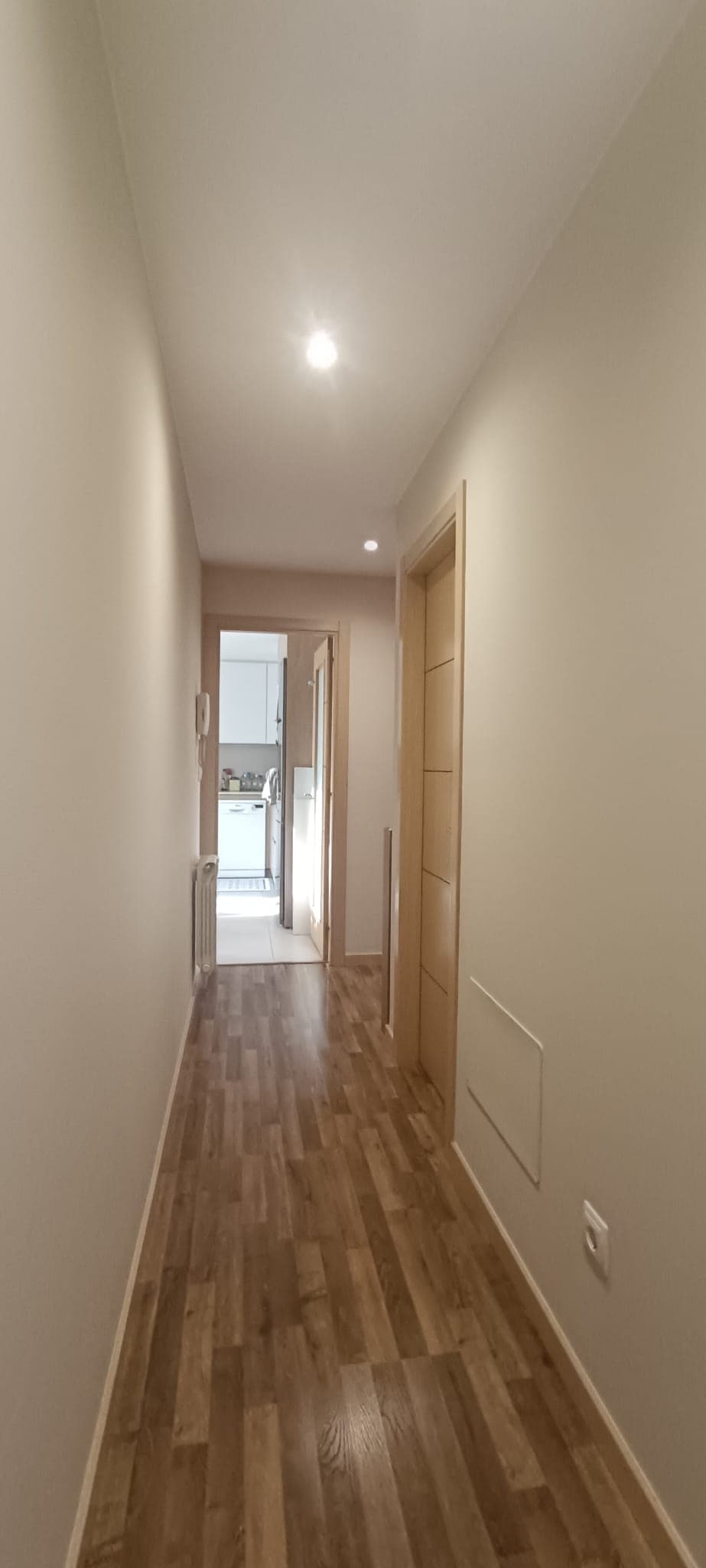 Piso exterior de 97 m² con domótica y orientación sur junto al recinto ferial. - Obrázek 15