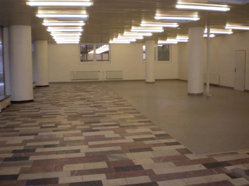 Obchodné priestory Prenájom Martin Centrum - Obrázek 1