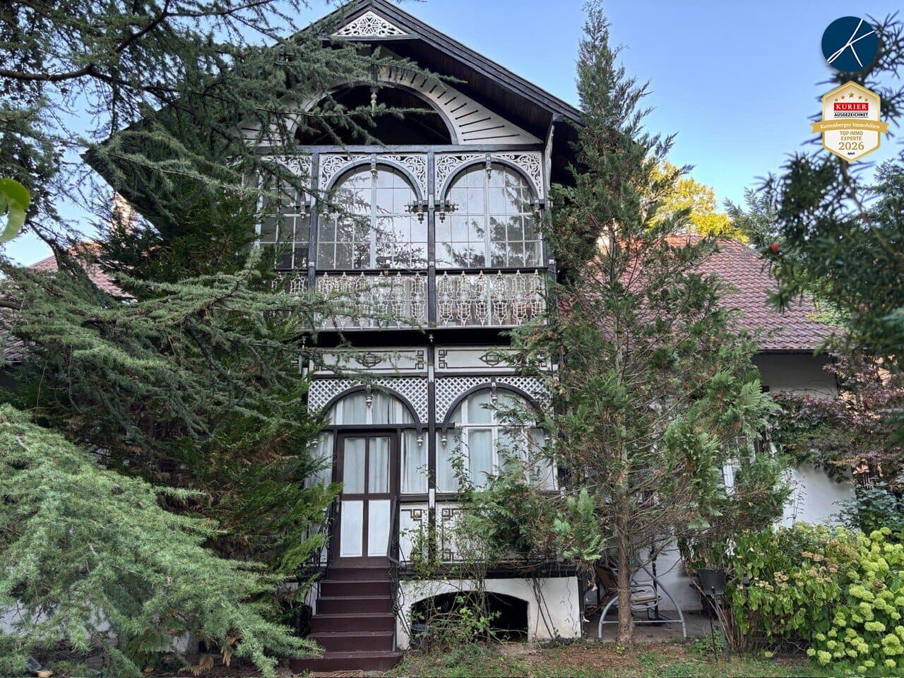 Charmante Jugendstilvilla mit 10 Zimmer und schönem Garten!