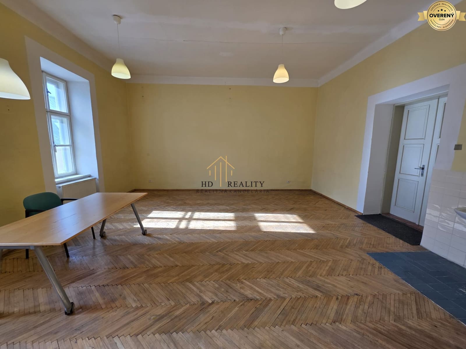 HD REALITY, Prenájom, priestorov v centre mesta Banská Štiavnica - Imagen 1