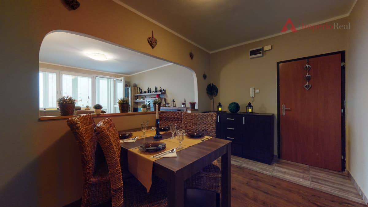 TOP MAKLÉR ponúka 3-izbový byt s DVOMA BALKÓNMI - Zdjęcie 4