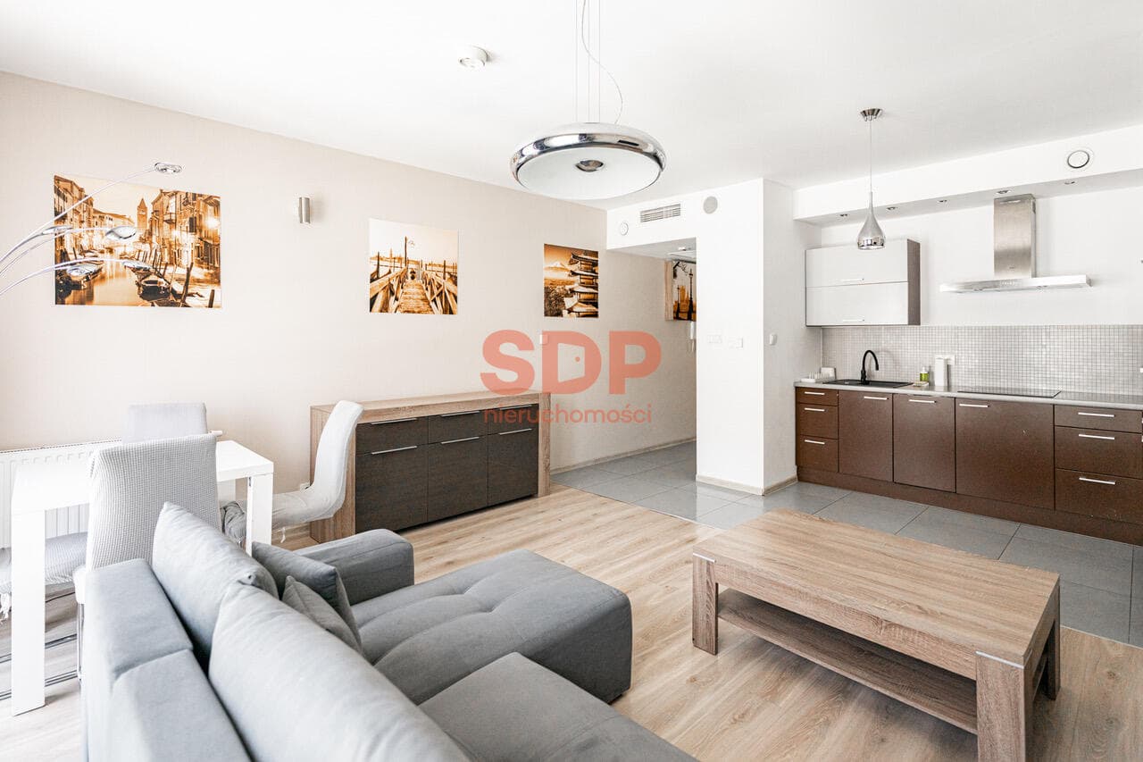 Apartament 2-pokojowy w Justin Center + miejsce parkingowe - Imagen 1