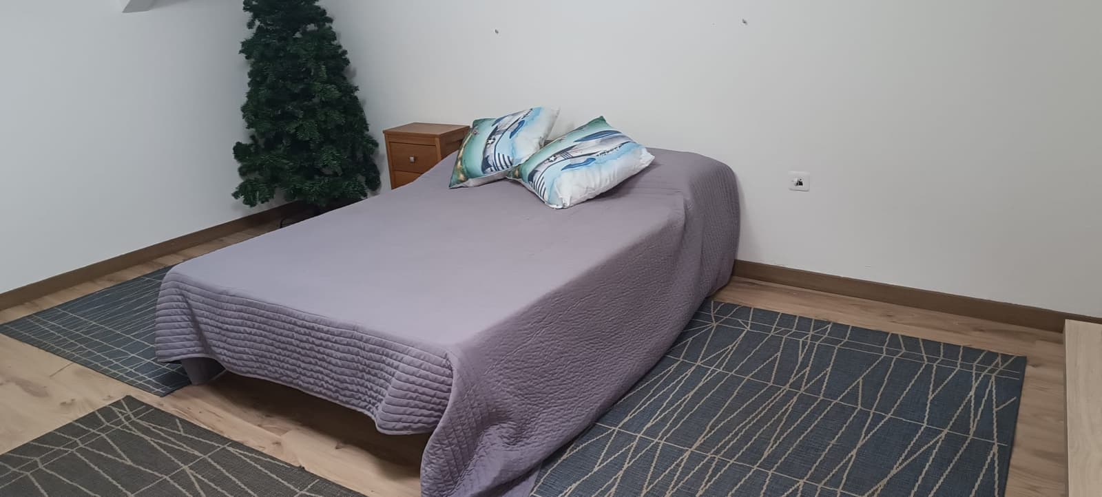 Edificio residencial 3 alturas para proyecto de inversión , coliving o apartamentos. - Obrázek 21