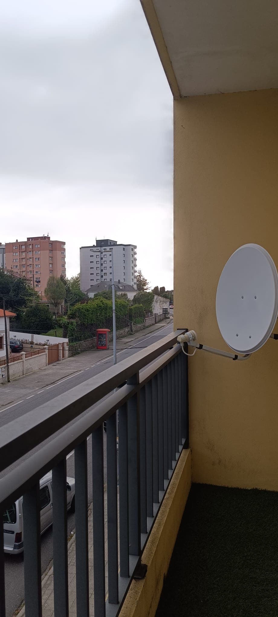 Edificio residencial 3 alturas para proyecto de inversión , coliving o apartamentos. - Obrázek 28