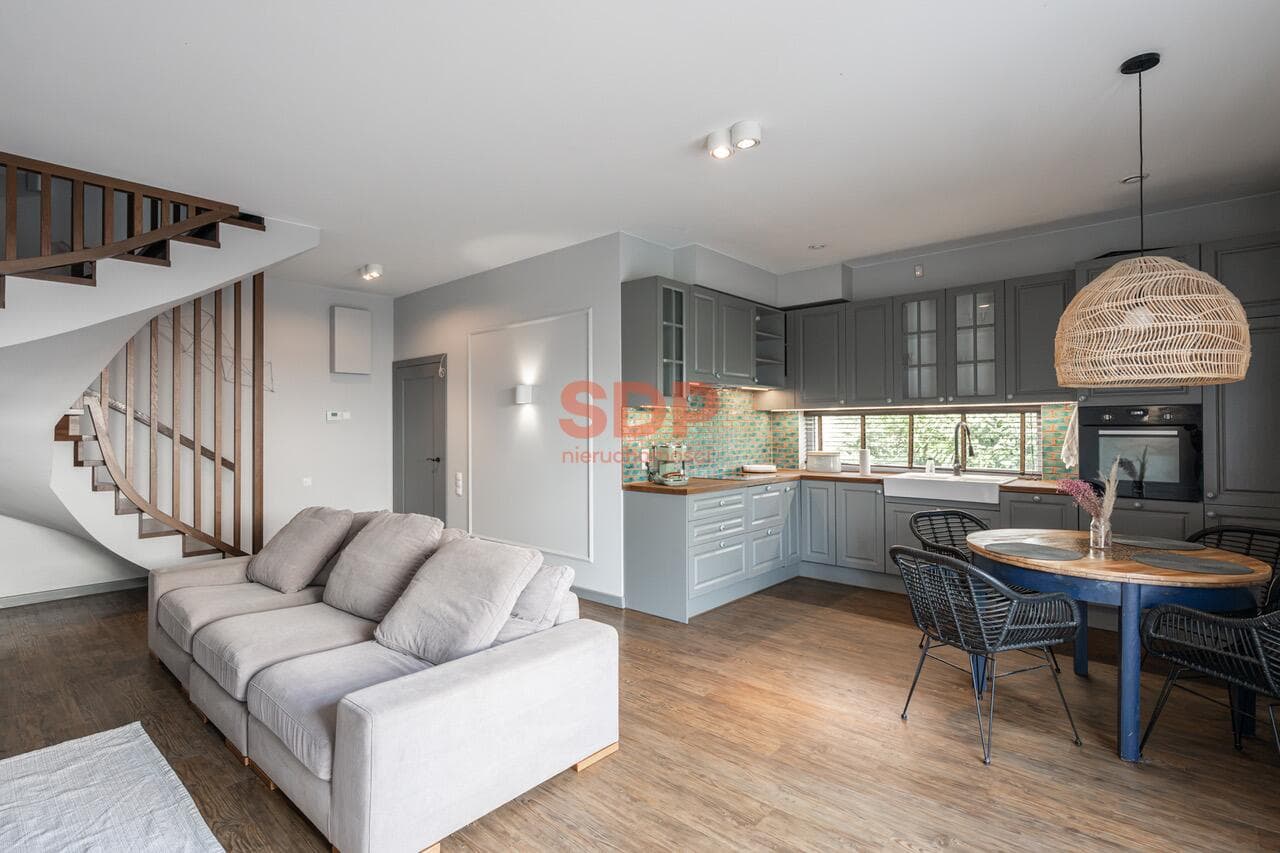 Dom 4 pokoje | 130 m2 | bliźniak| Ślęza