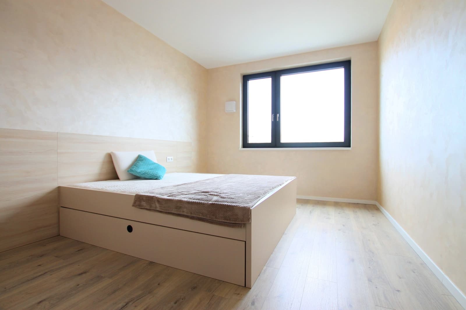 2 izbový byt Bazová, Bratislava - Image 8