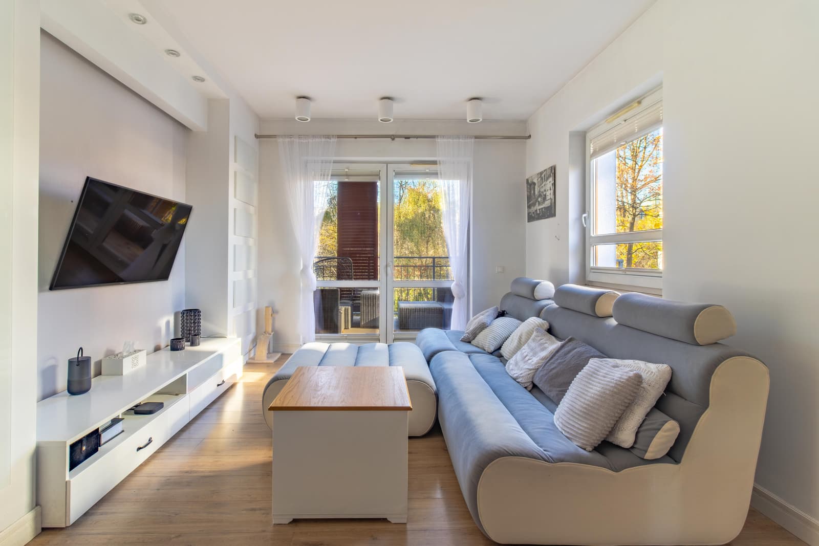 Przestronne 3 pokoje na Retkini | Garaż x2 | Balkon - Imagem 1