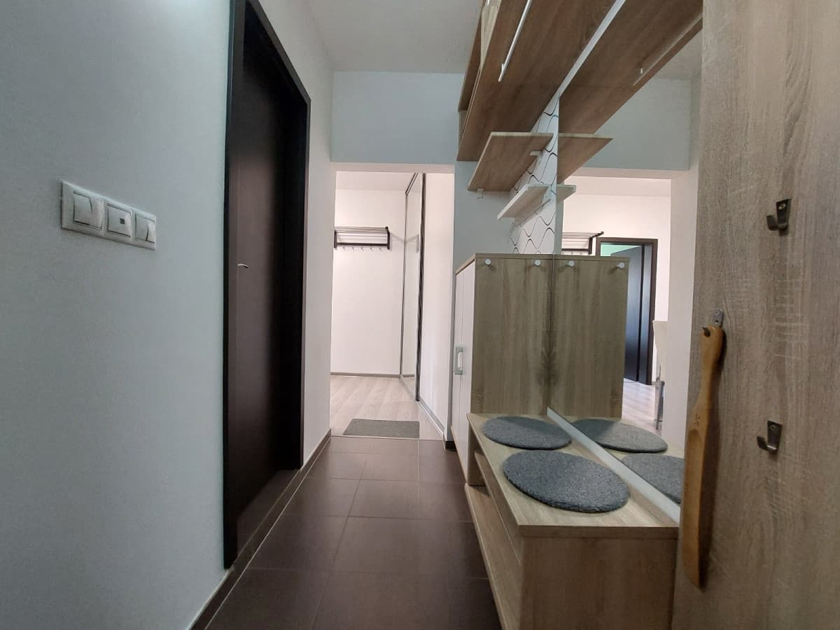Zrekonštruovaný 3 izbový byt na prenájom - Zdjęcie 1
