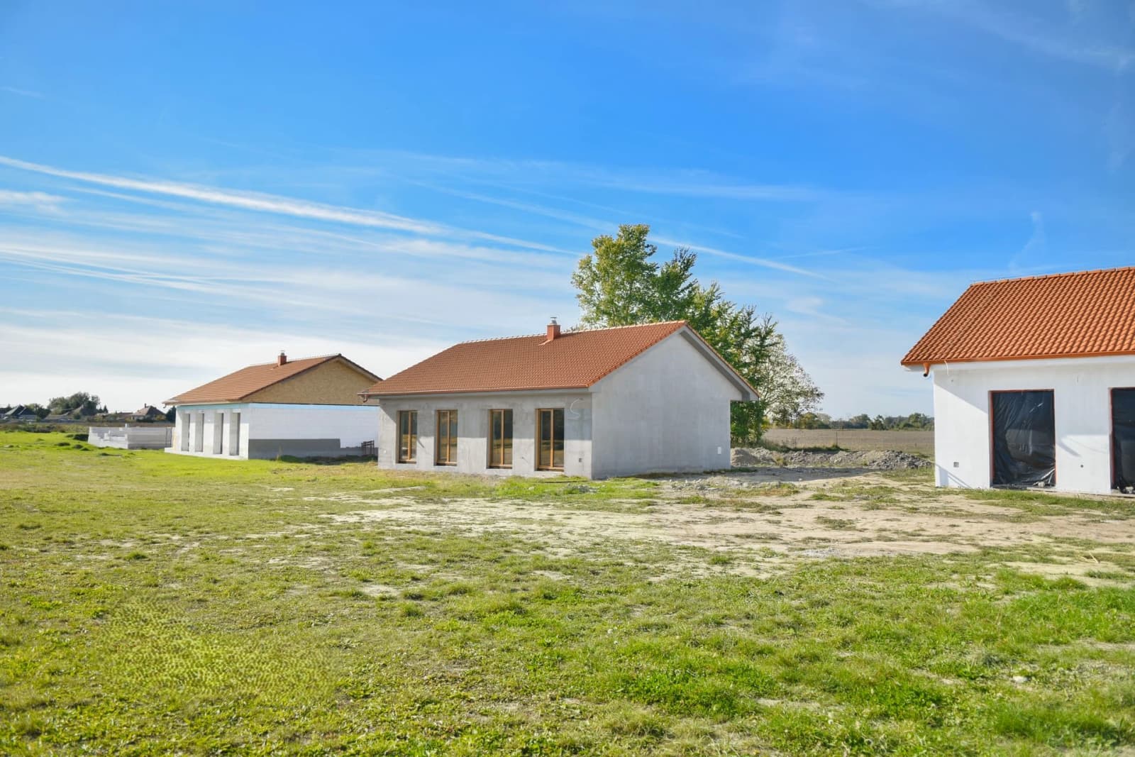 Rodinný Bungalov - Dom, kde sa snúbi dizajn s úsporou - Image 2