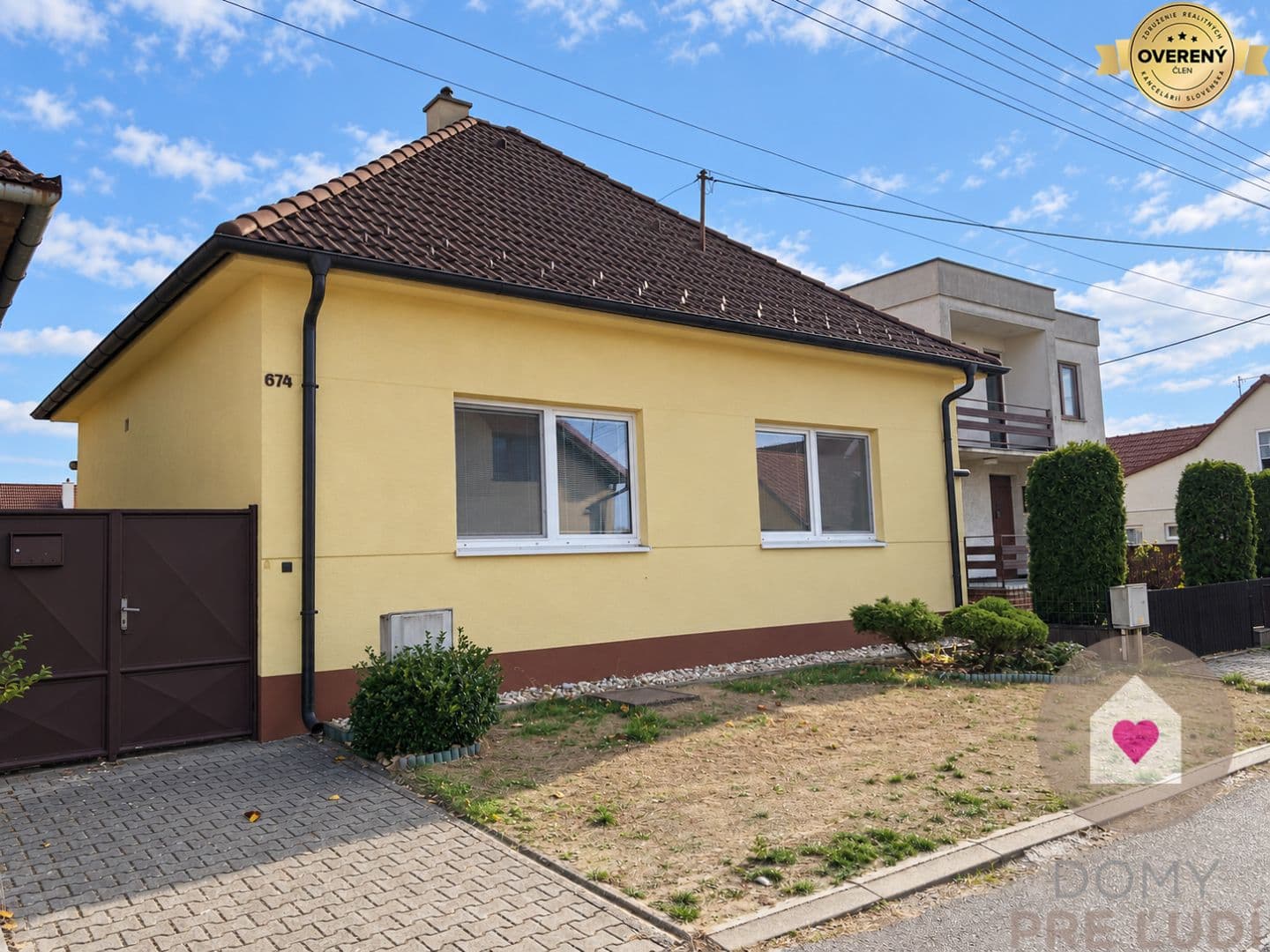 Lozorno-PRENÁJOM zariadeného 4-izbového RD- dvor, garáž a záhrada - Obrázek 1