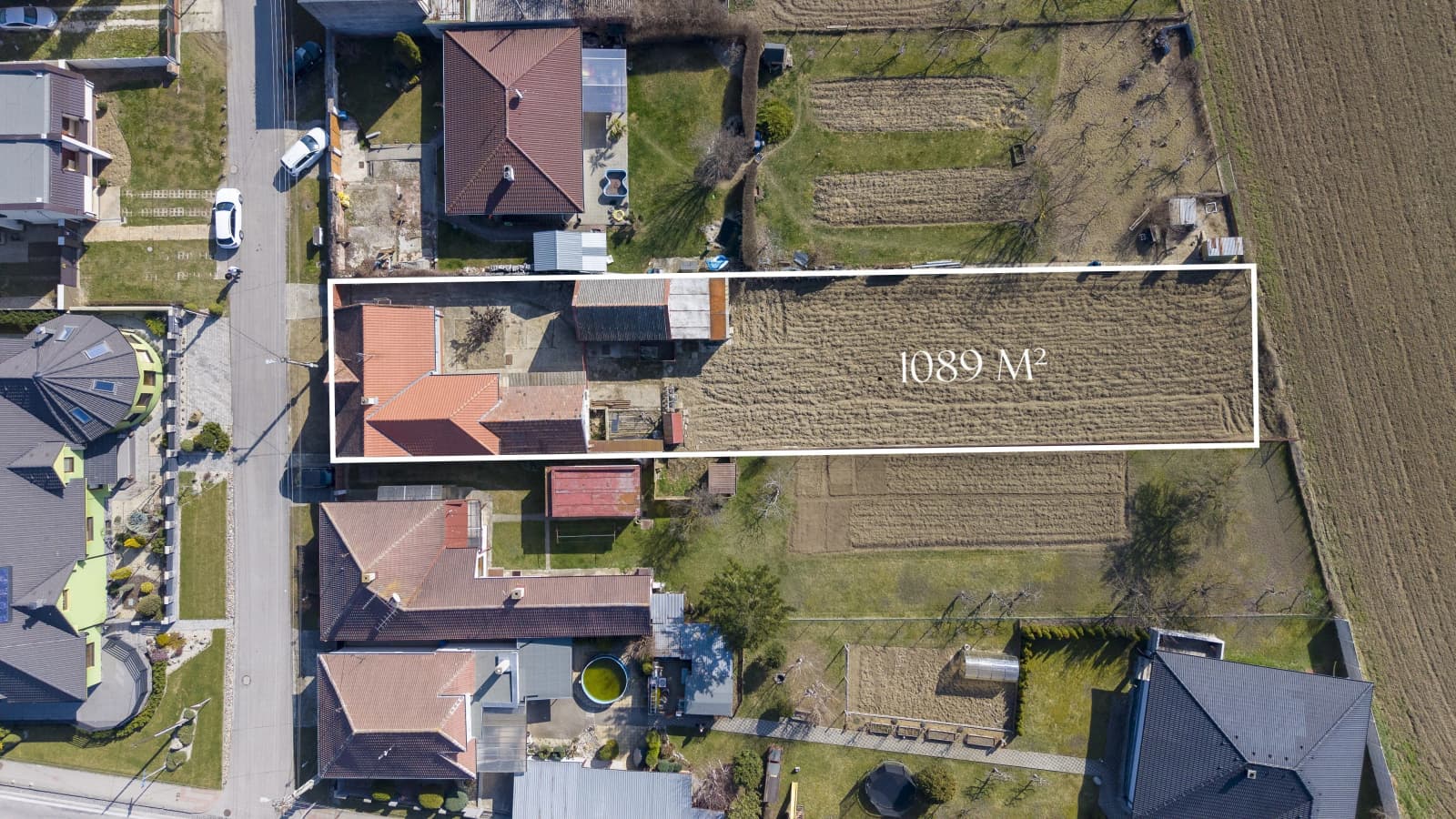 Rezervovaný/PNORF – 4i + kk rod. dom, 2x garáž, veľká záhrada, ul. Ľ. Štúra v Maduniach - Bild 27