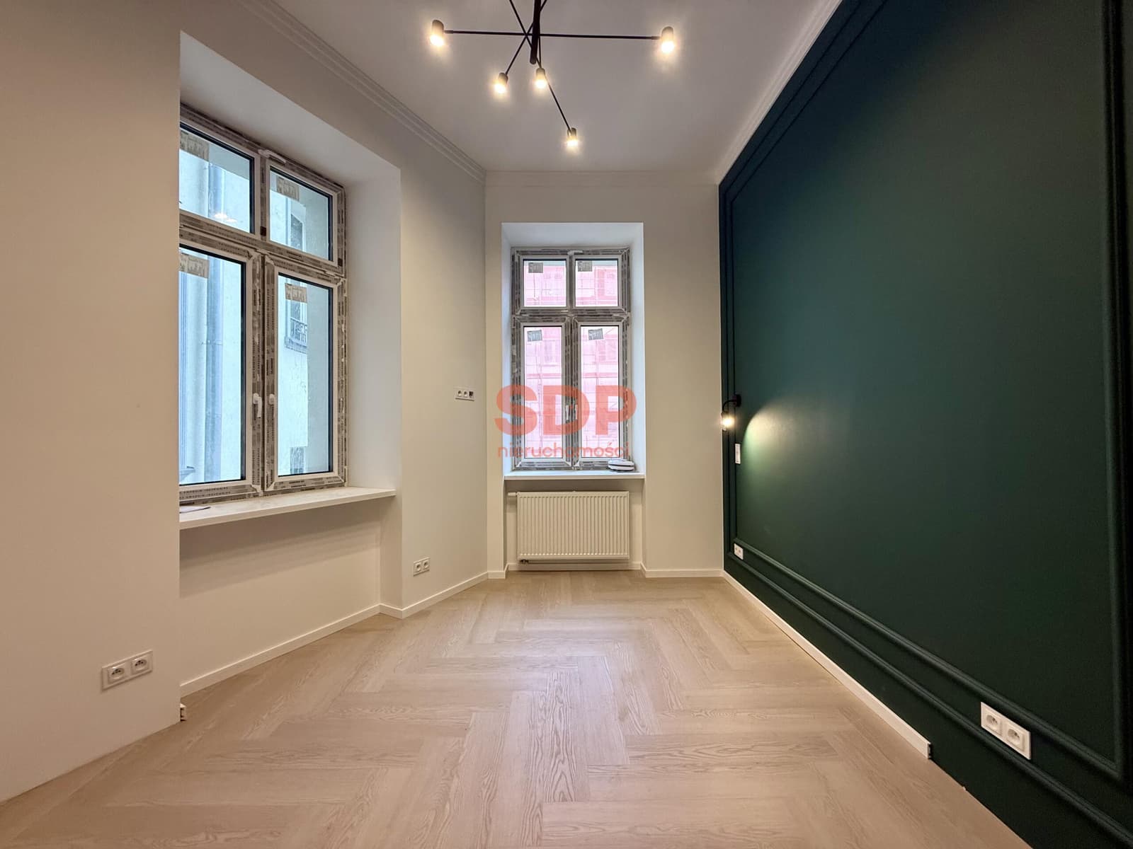Kawalerka z antresolą w Centrum Łodzi - Obrázek 1