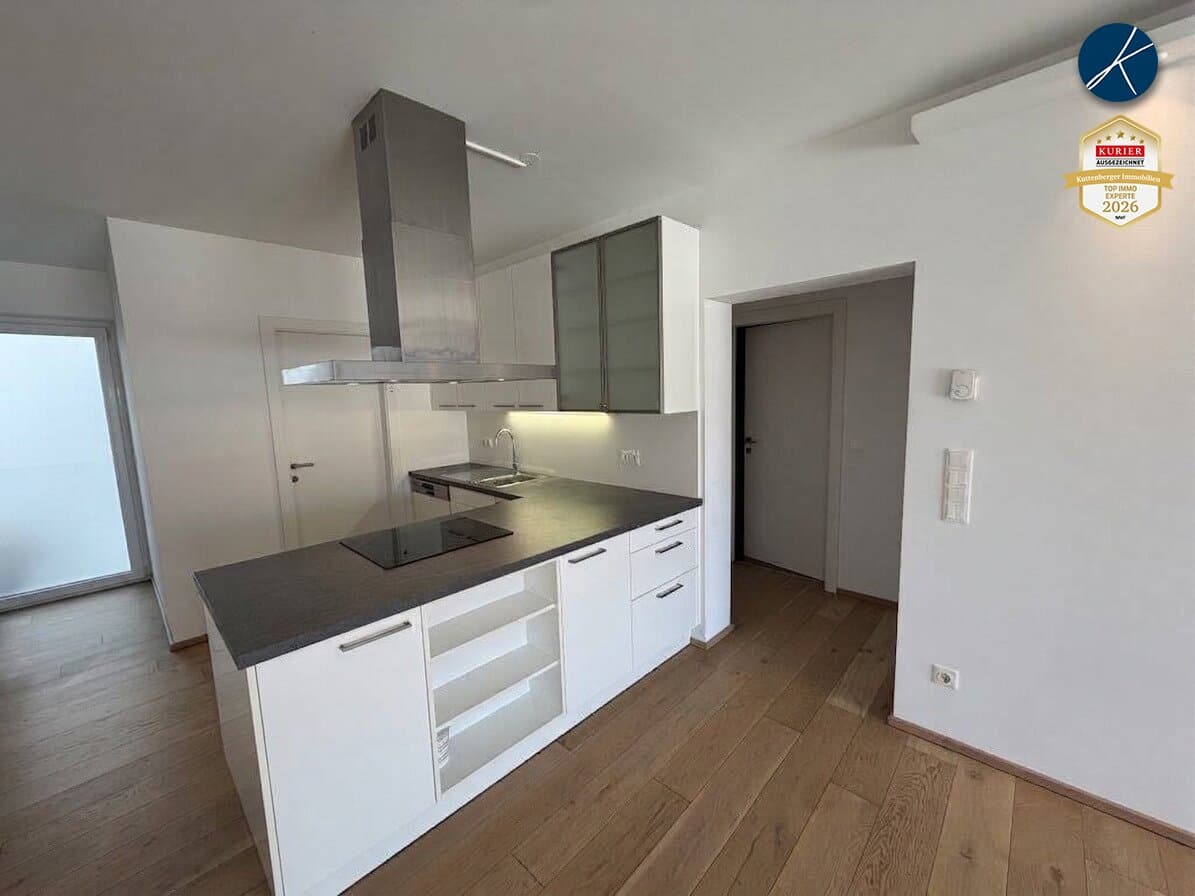 Moderne 3-Zimmer-Wohnung mit Terrasse und Garagenstellplatz in Krems - Obrázek 1